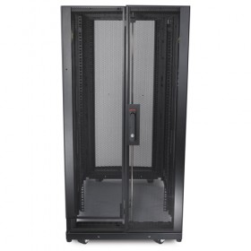 apc-netshelter-sx-24u-600mm-x-1070mm-deep-enclosure-rack-autonome-1363-64kg-noir-etagere-1.jpg